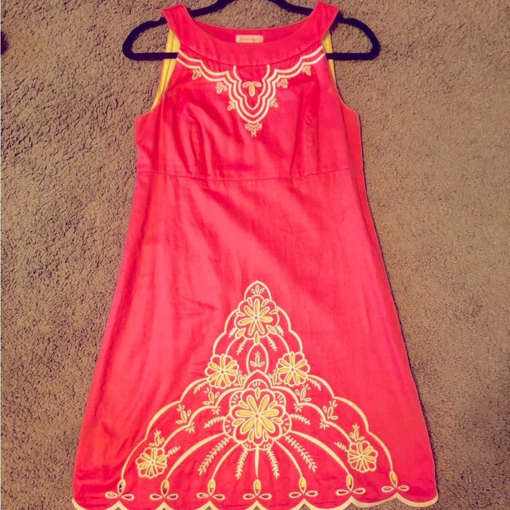 Pink Lilly shift size 4